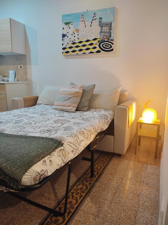 Grazioso Loft Vicino A San Giovanni E Metro C Рим Экстерьер фото